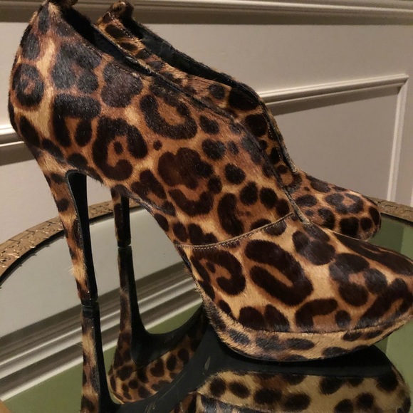 INC International Concepts Shoes - Never worn INC leopard print heels